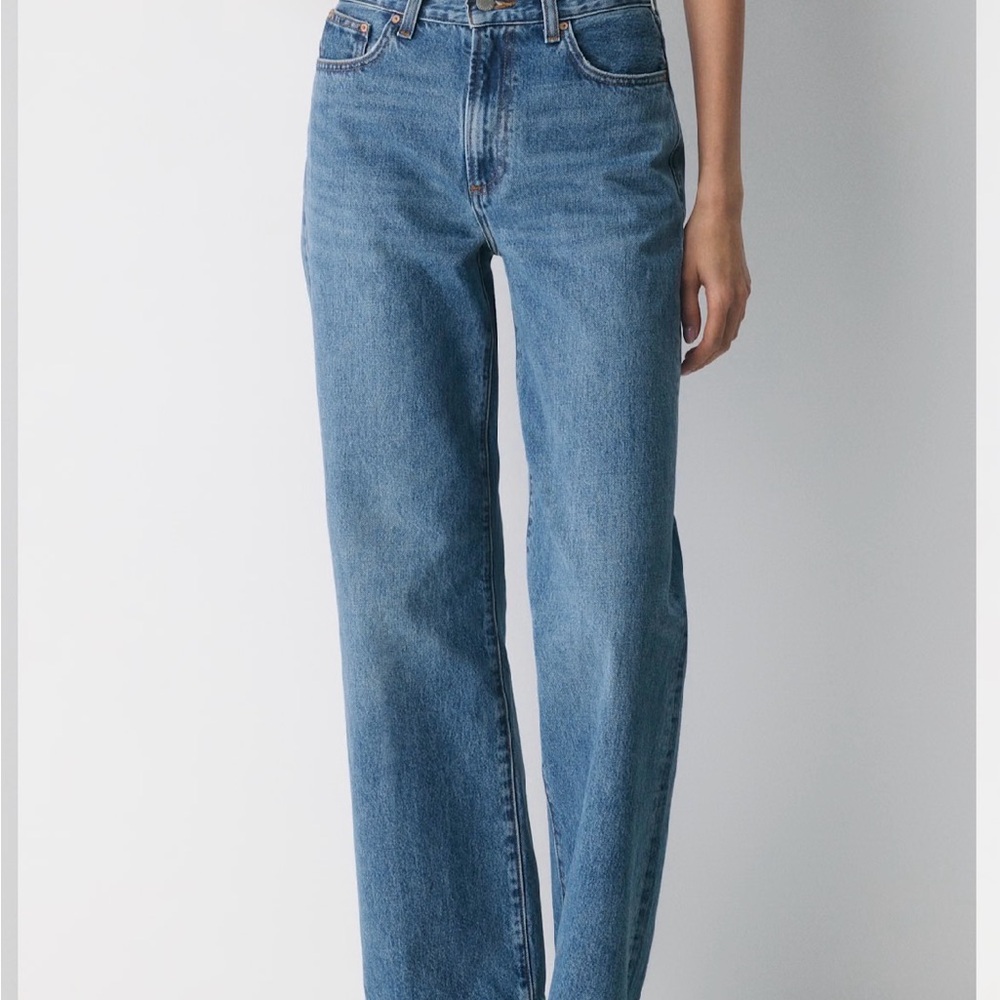 Aritzia Denim Forum The Farrah Hi-Rise Wide Jean